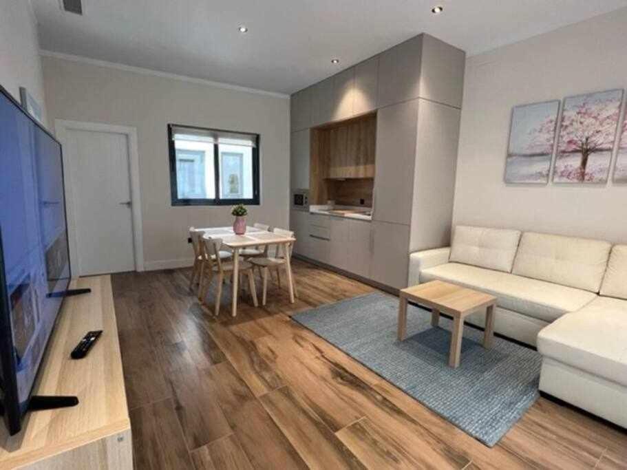 Deluxe Twobedroom Apartment Seville Downtown Zewnętrze zdjęcie