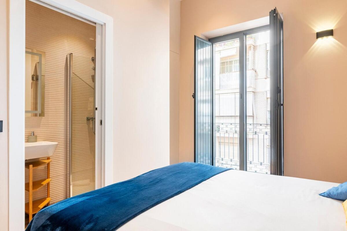 Deluxe Twobedroom Apartment Seville Downtown Zewnętrze zdjęcie