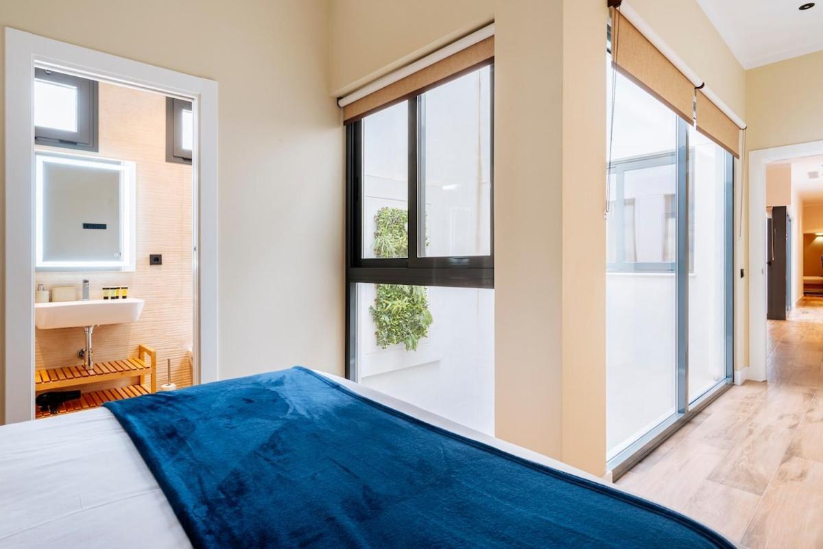 Deluxe Twobedroom Apartment Seville Downtown Zewnętrze zdjęcie
